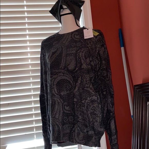 Robert Graham Other - Robert Graham sweater